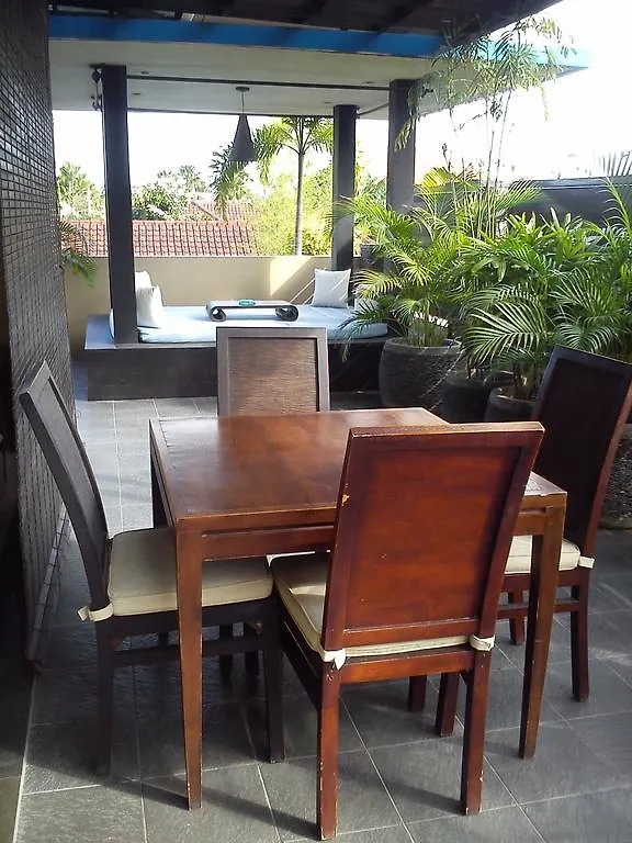 Alam Warna Villas Seminyak 4*,  Indonesien